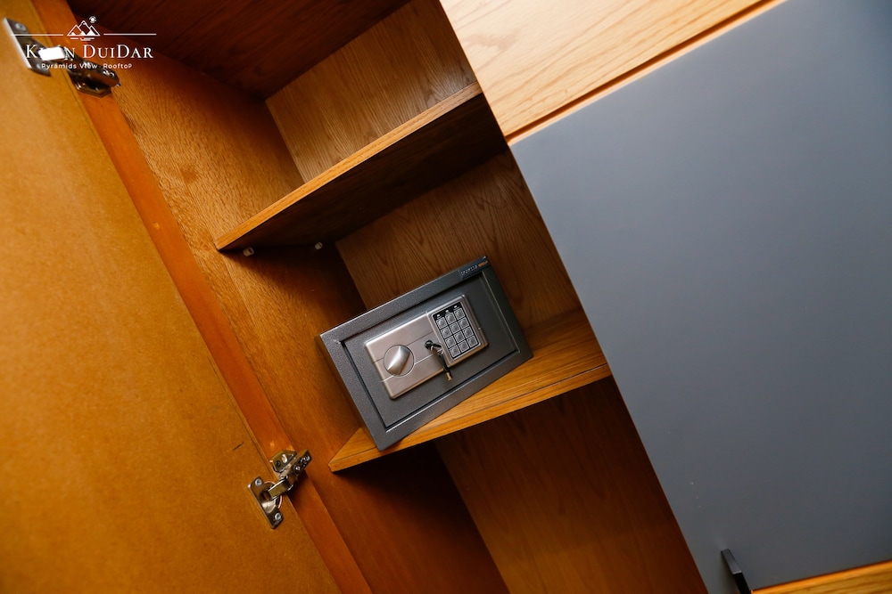 Economy Room - Photo 18