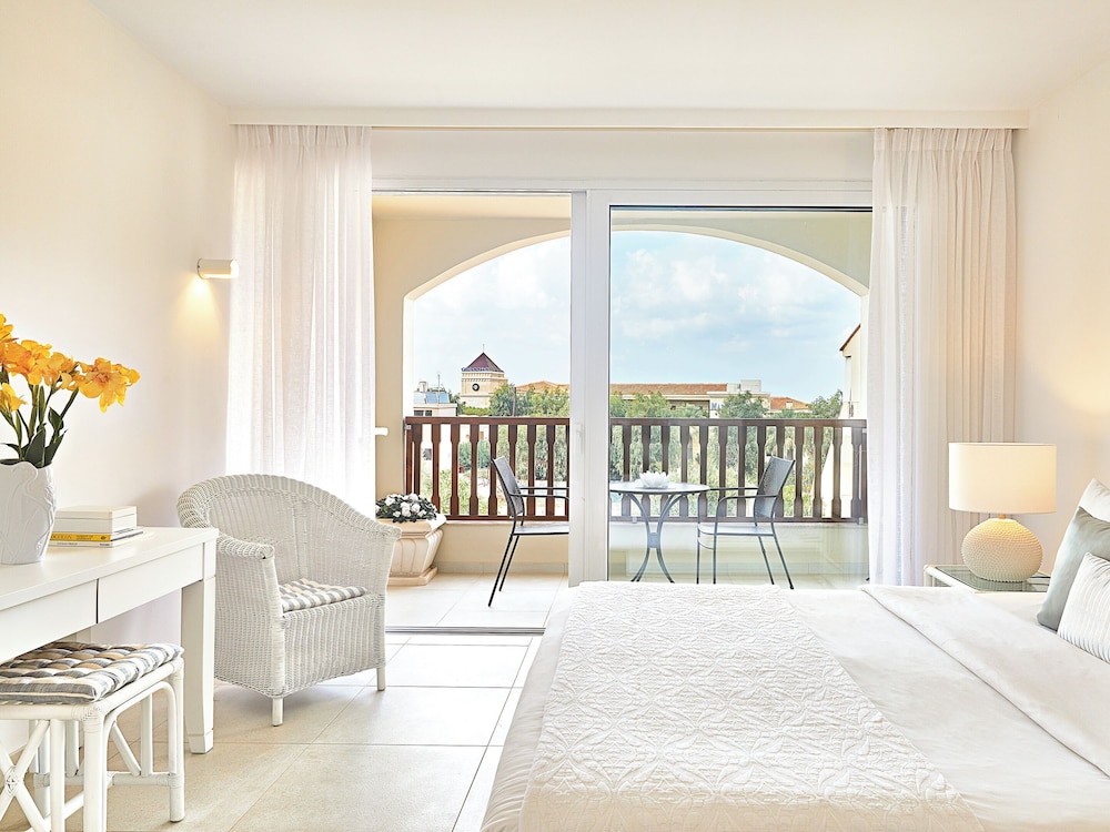 Casa Marina Family Maisonette Garden View photo 2