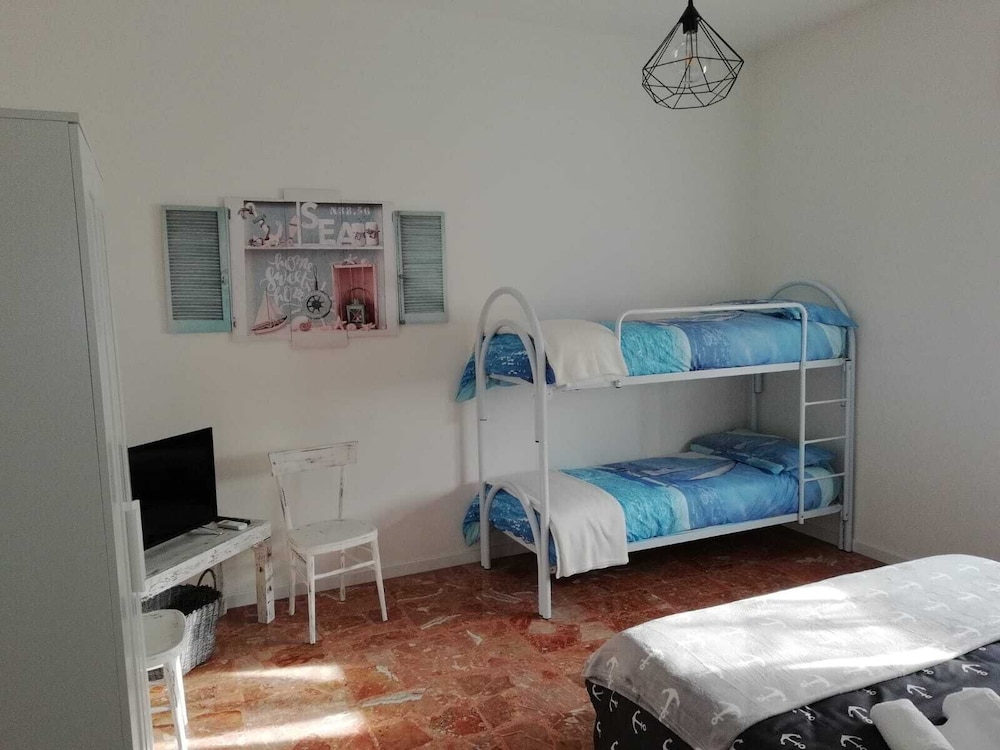 Quadruple Room photo 1