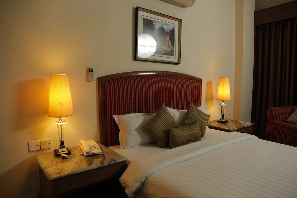 Deluxe Double or Twin Room, 1 Double Bed photo 2