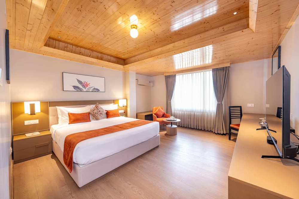 Luxury View Room photo 3
