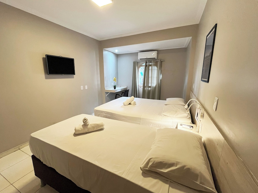 Deluxe Triple Room photo 2