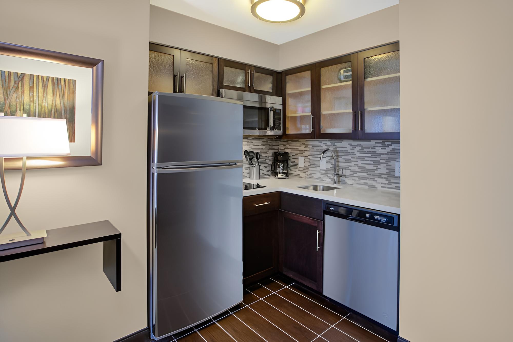 Room, 1 Queen Bed, Accessible Bathtub, Non Smoking (Communications, Mobility)