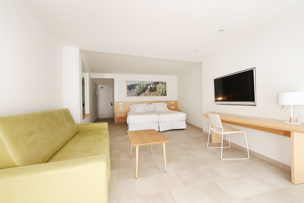 Double Room, Partial Sea View (Star Prestige)