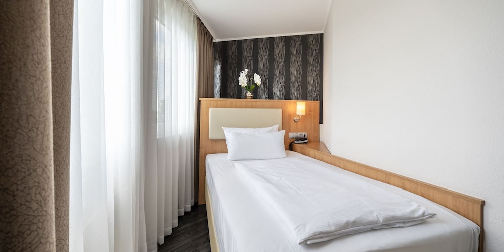 Standard Room, 1 Twin Bed photo 1