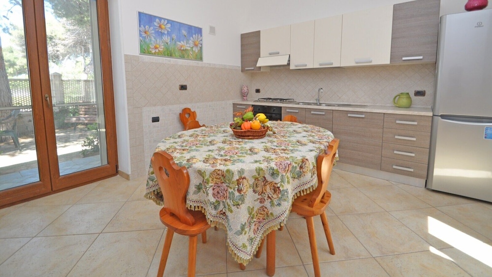 Villa photo 3