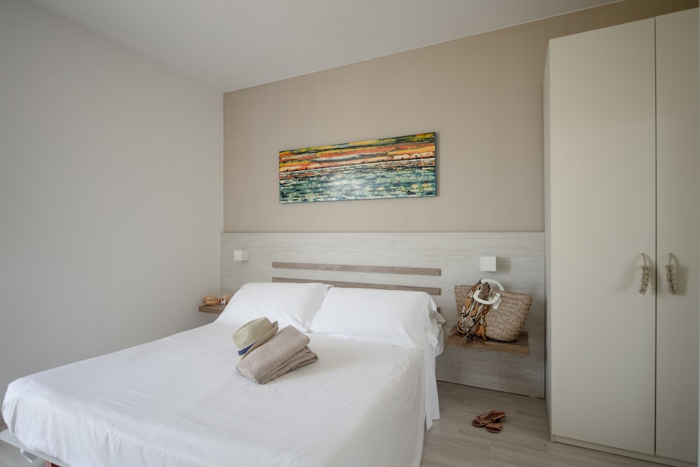 Deluxe Double Room - Photo 6