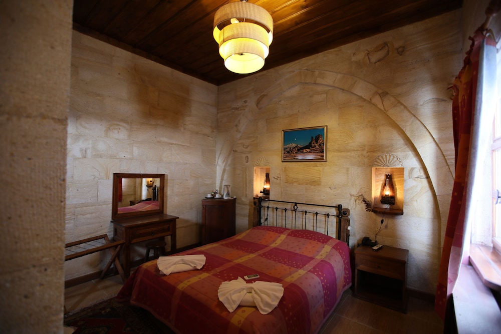 Standard Room photo 3