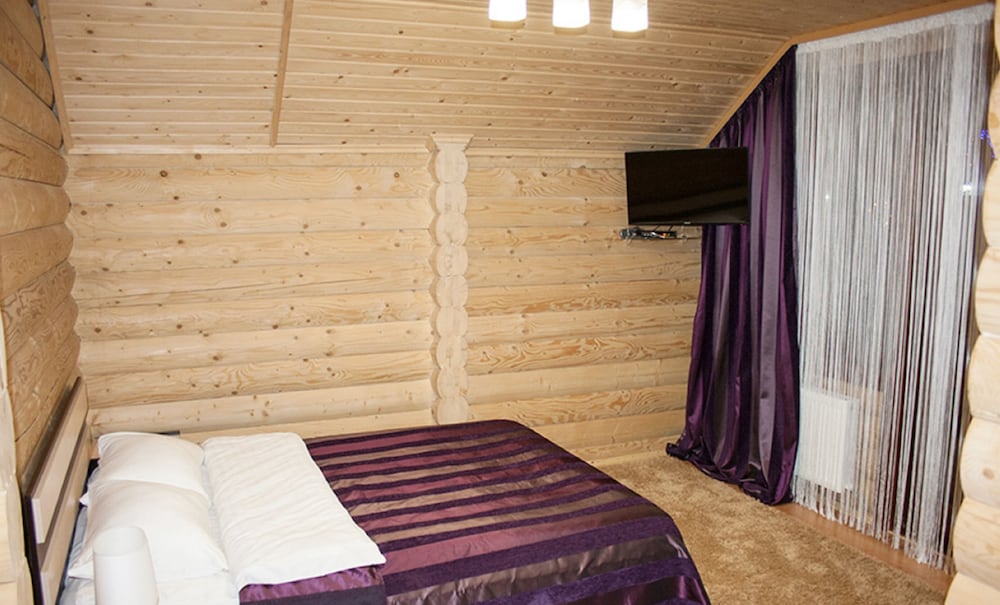 Standard Triple Room, 1 Bedroom, Mountain View photo 2