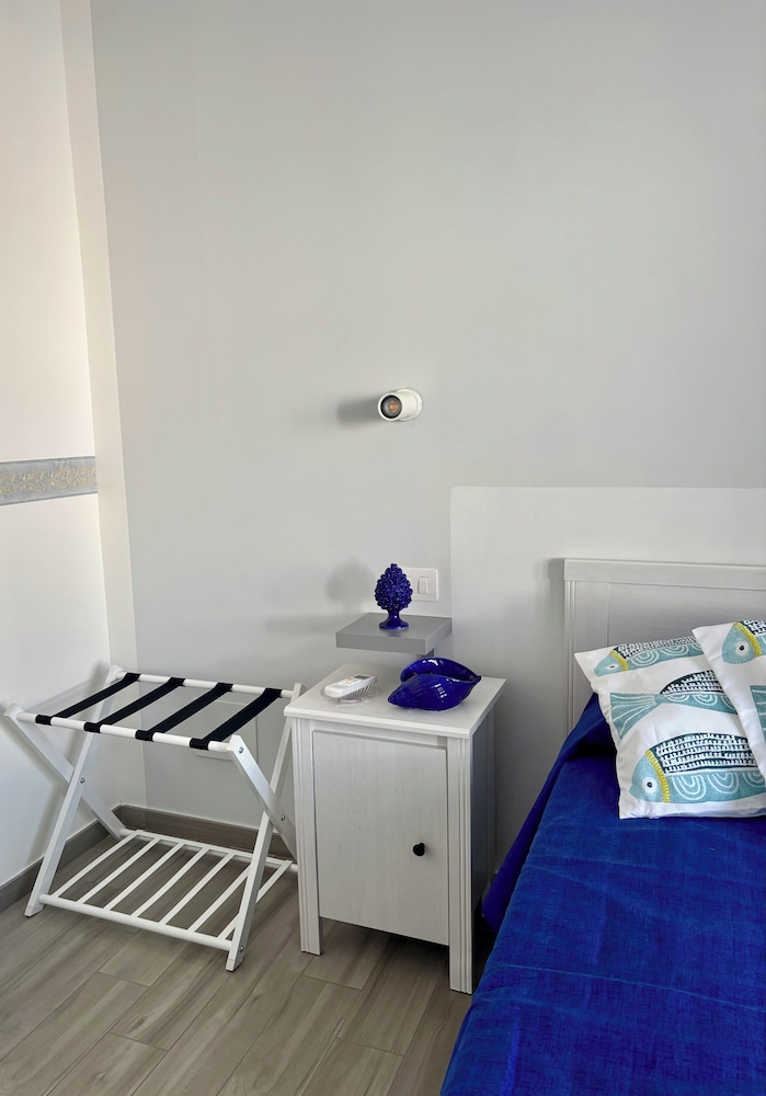 Standard Double or Twin Room, Garden View