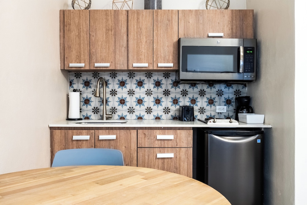1 Bedroom Apartment with Terrace photo 2