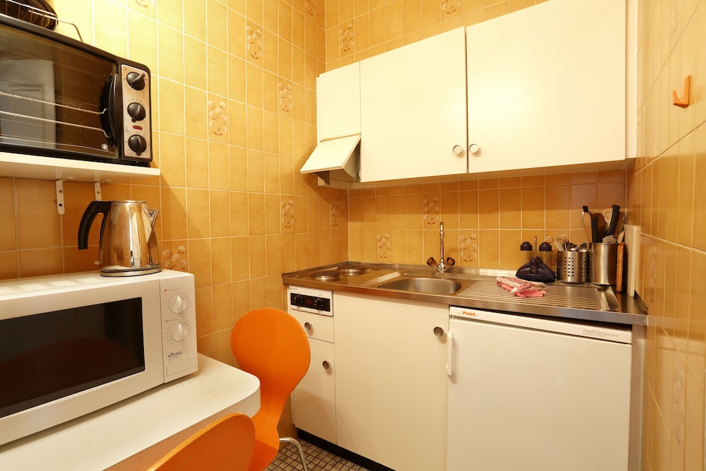 Studio (for 3) - Photo 2