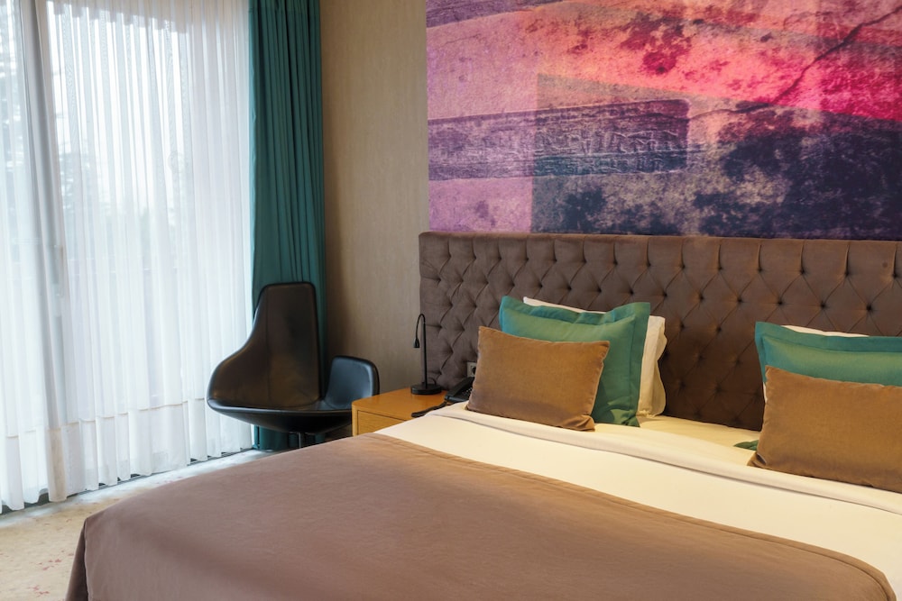 Deluxe Room, Garden View photo 2