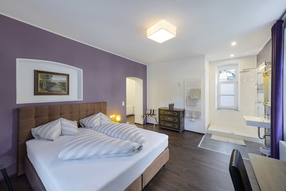 Comfort Suite photo 2