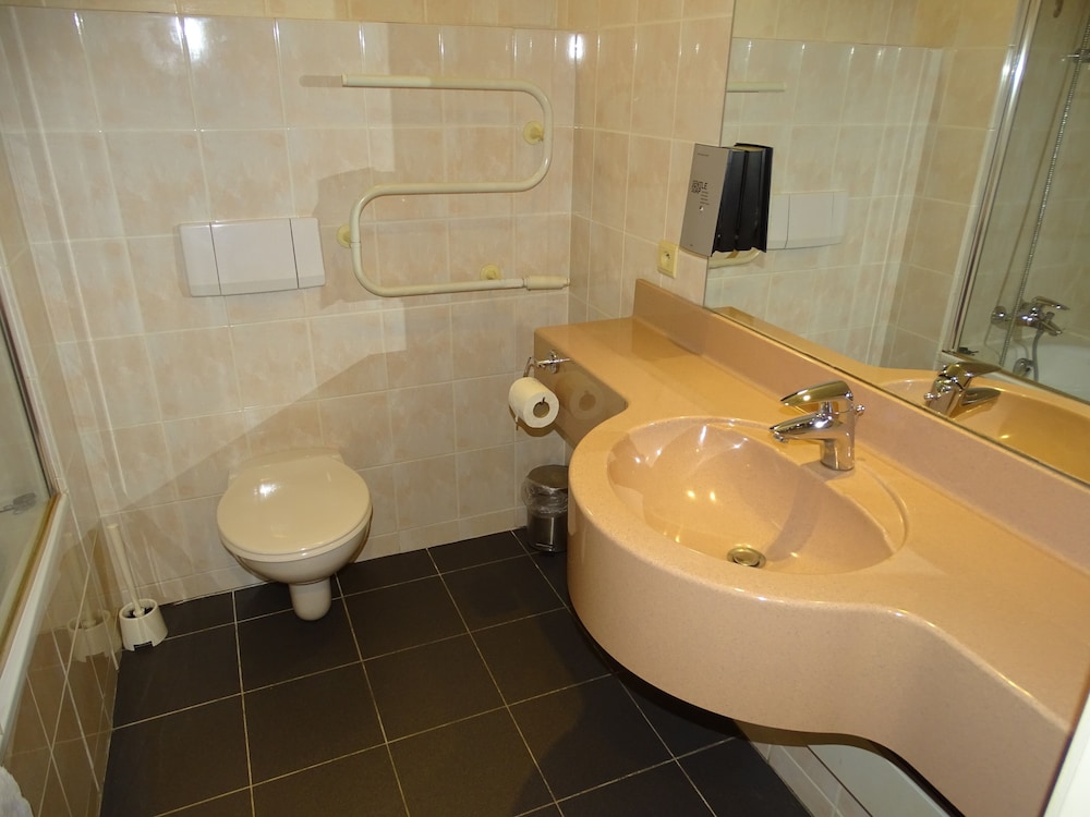 Executive Room Double with daily cleaning - Photo 6