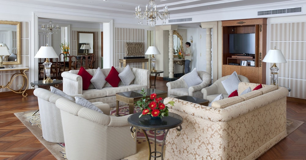 Royal Suite photo 1