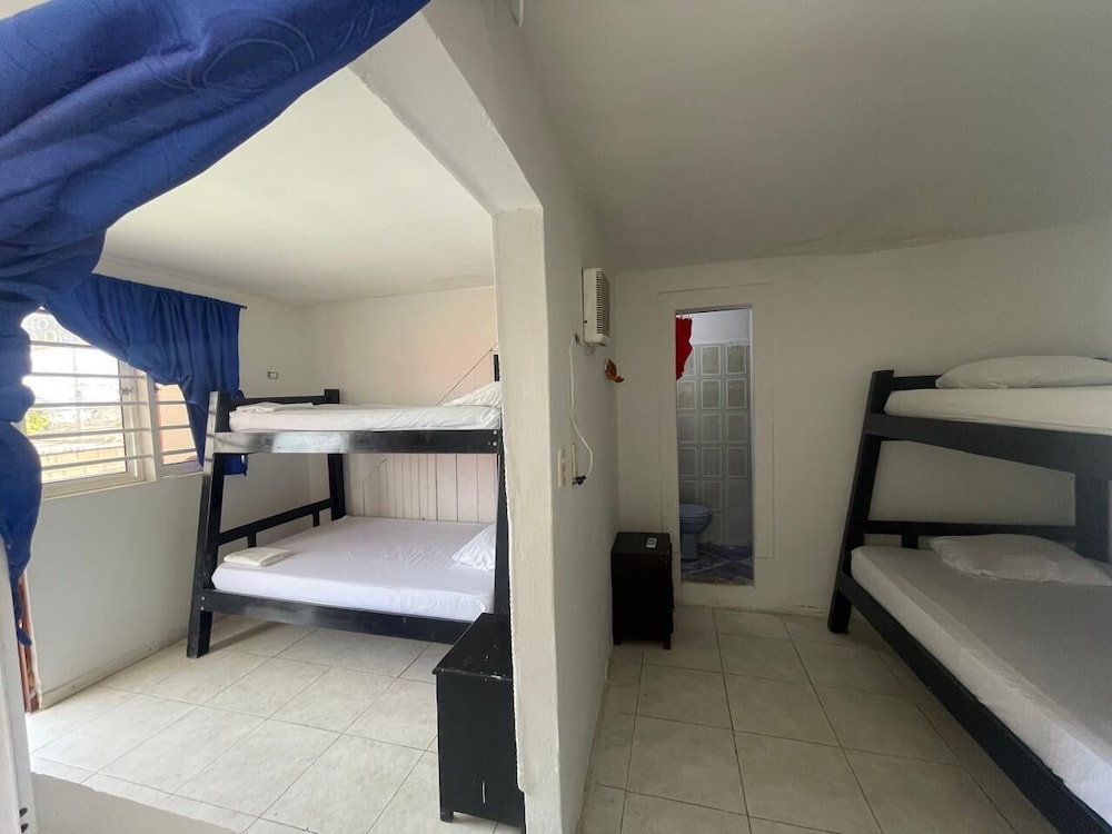 Comfort Quadruple Room, Courtyard View photo 1