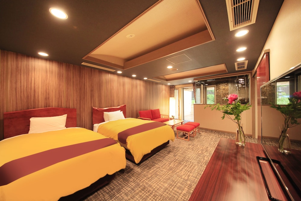 [13yrs Or Above Only] Western Style Twin Room With Open-Air Bath, Non Somoking