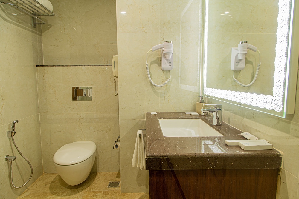 Deluxe Room, 2 Twin Beds - Photo 3