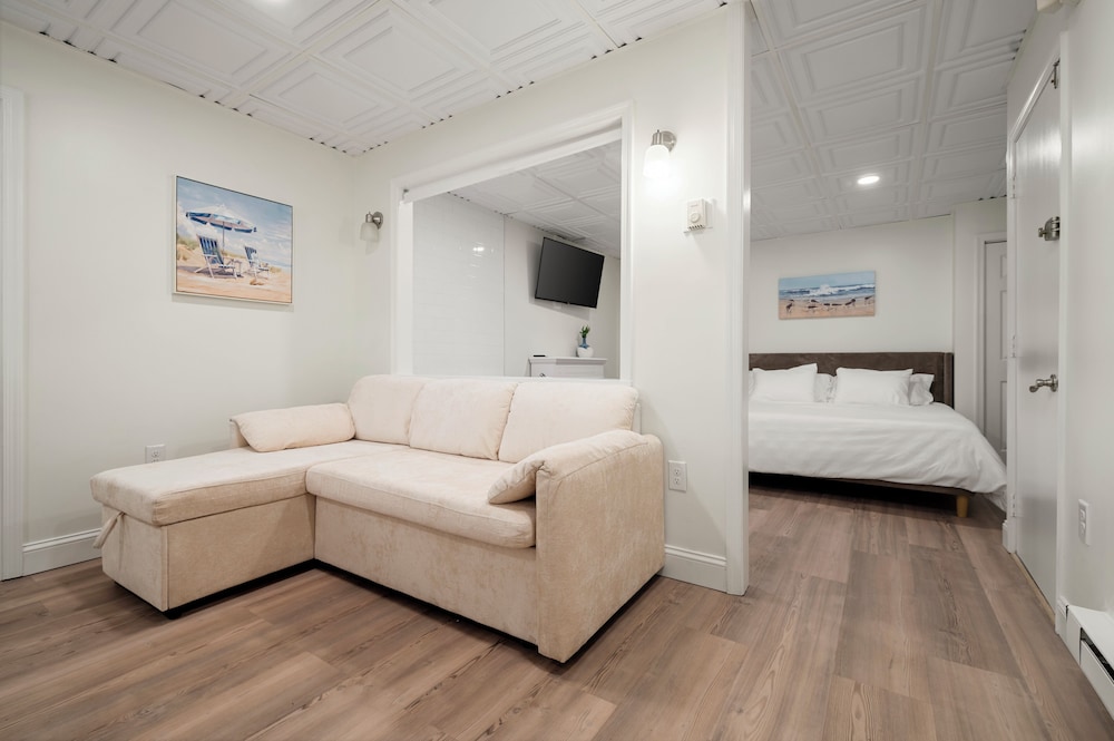 Bayside Hideaway photo 3