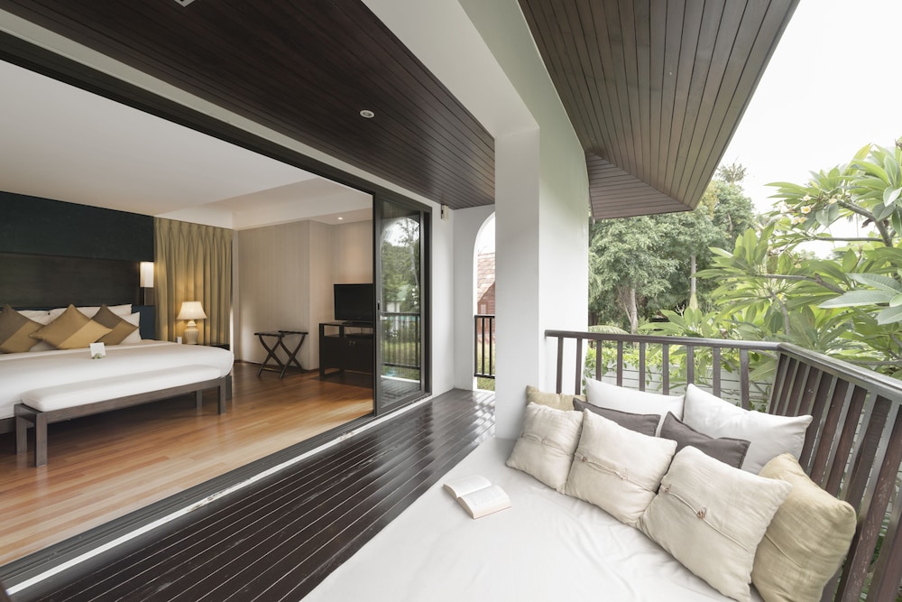 Three Bedroom Suite Pool Villa with Free Minibar - Photo 24