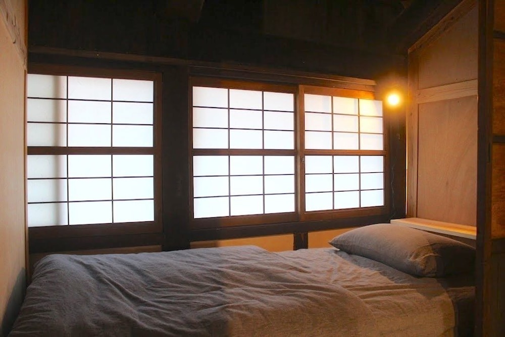 Single Bed in Women Only Shared Dormitory photo 2