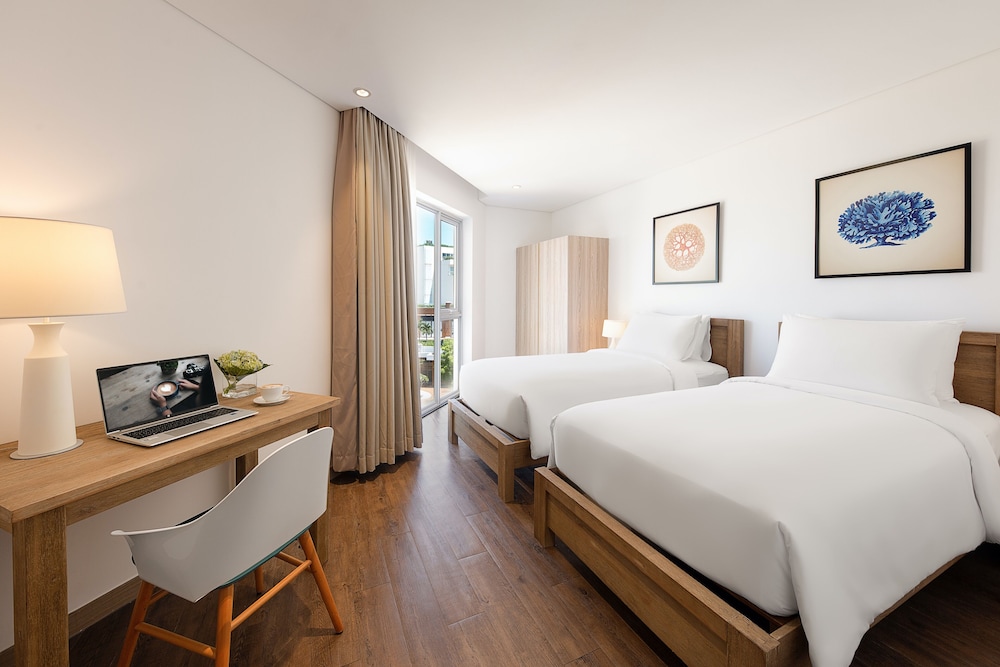 Two Bedroom Premier Suite Ocean View includes unlimited Jjimjilbang Spa