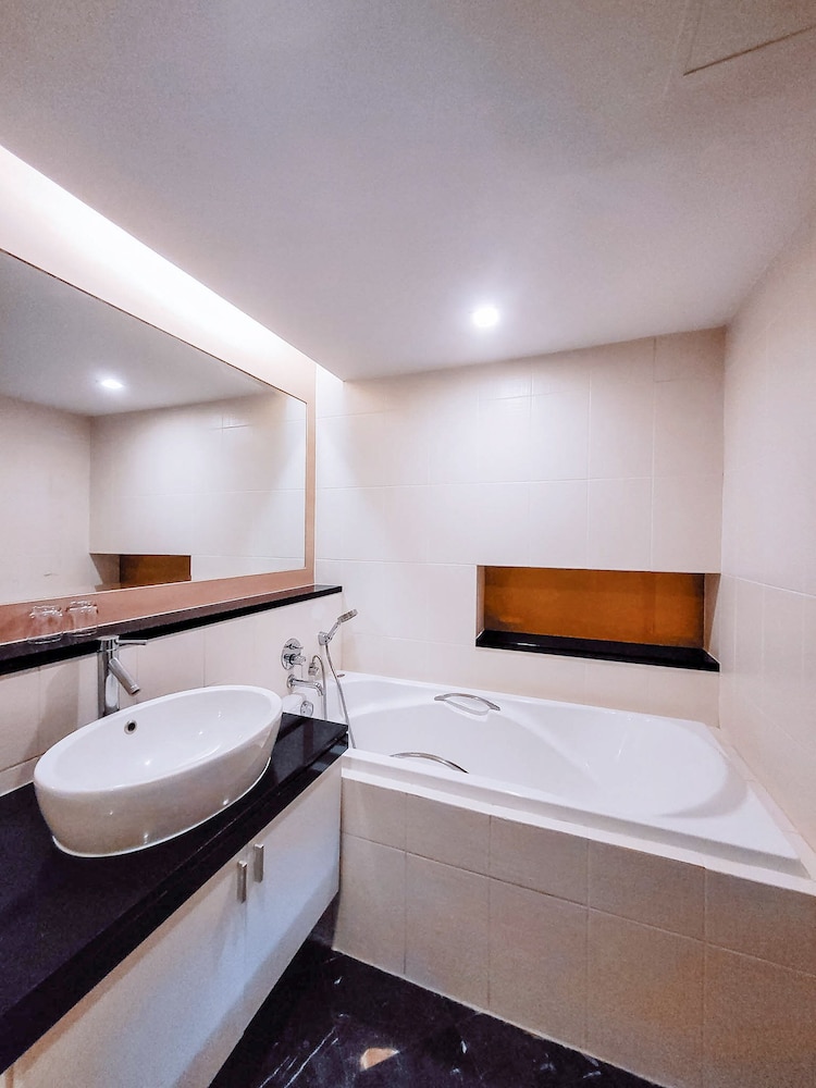 Premier Room, 2 Bedrooms photo 3