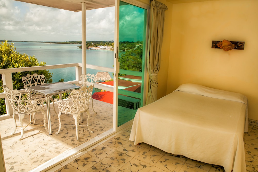 Triple Room, Multiple Beds, Lagoon View (With A/A) - Photo 1