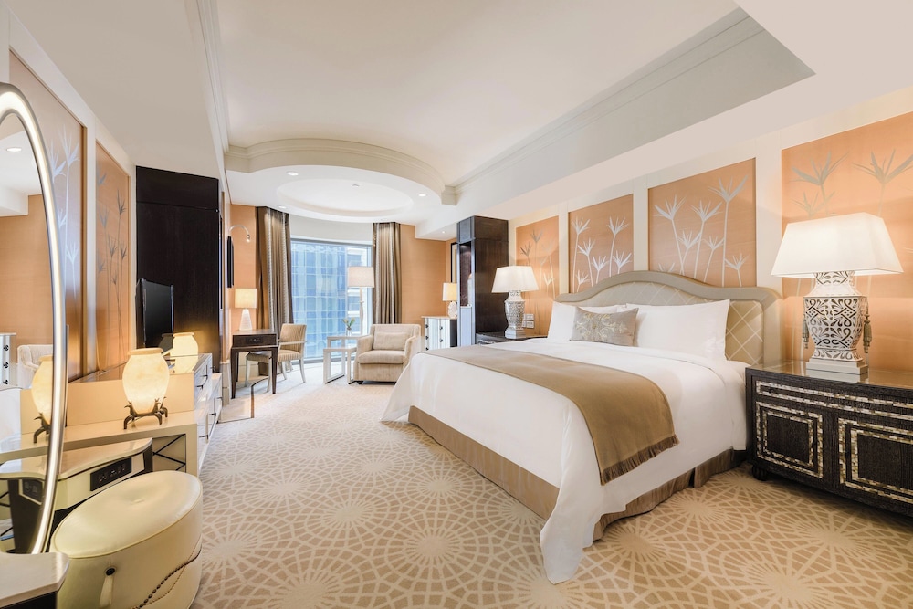 Deluxe Room, 1 King Bed (View)