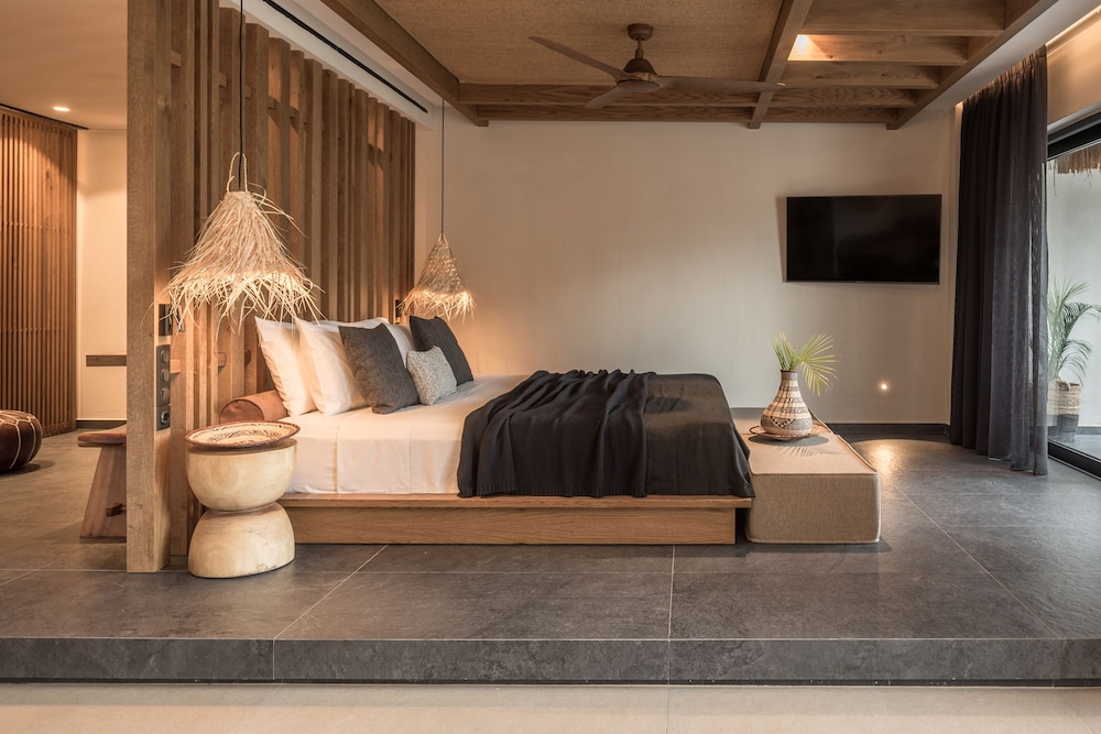 Jungle Suite (Jacuzzi) photo 1