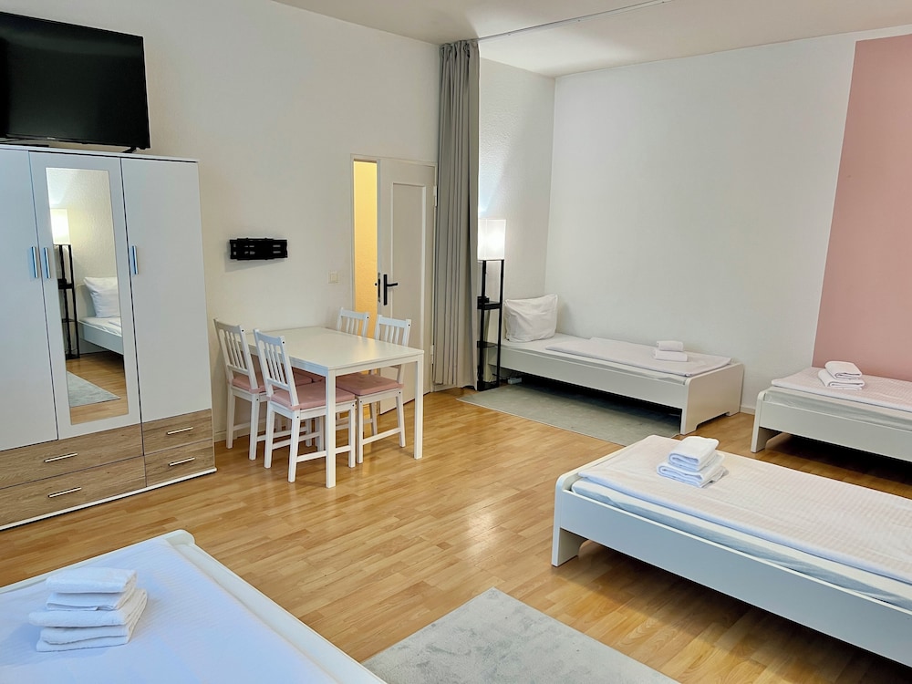 Standard Condo, 1 Bedroom (Excluding 85 Euro Cleaning Fee) photo 1