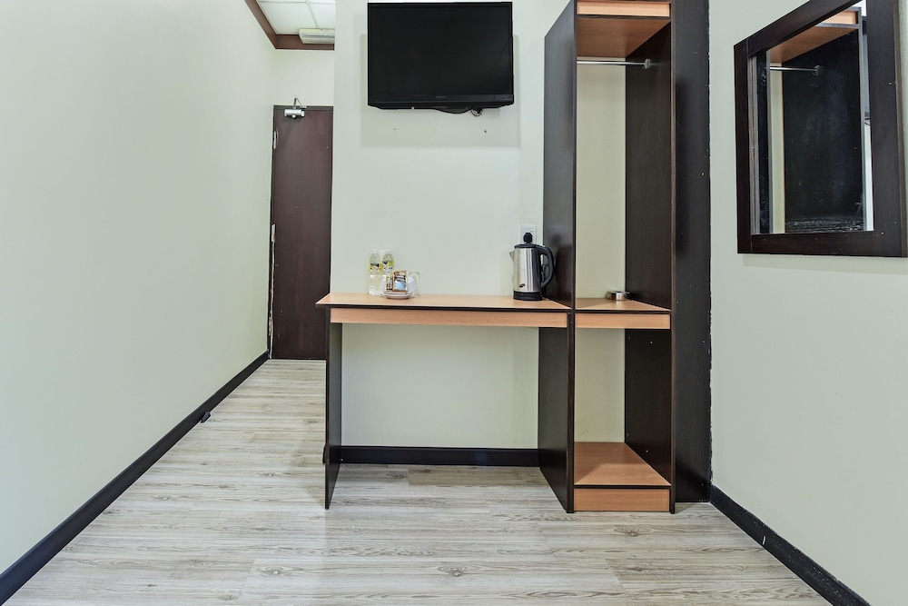 Deluxe Twin Room photo 2