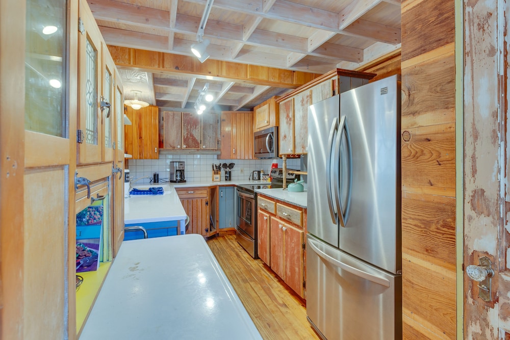 House (2 Bedrooms) photo 2