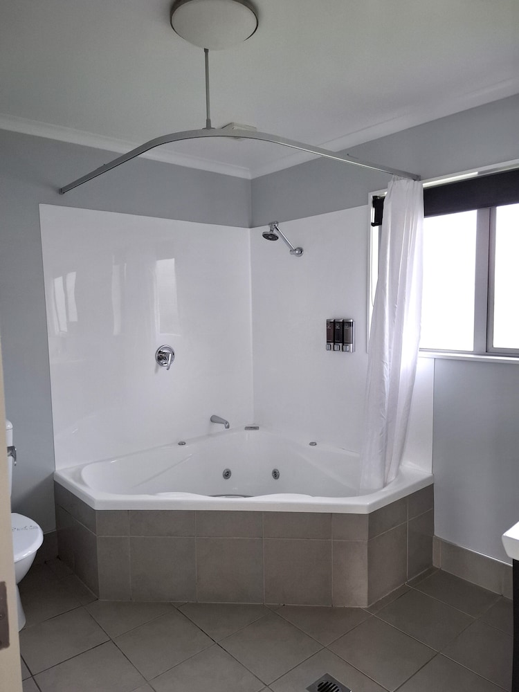 Executive Suite, 1 Bedroom, Non Smoking, Kitchenette (Spa Apartment) photo 3