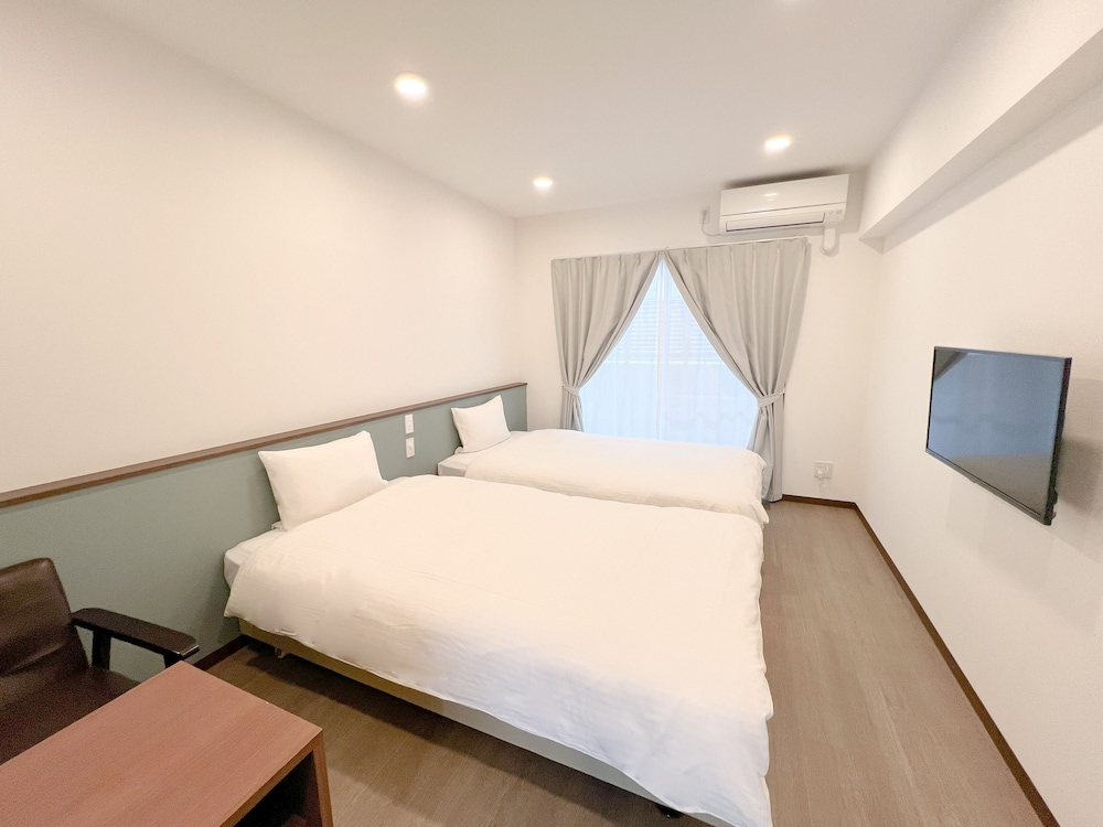 Basic Twin Room - Photo 1