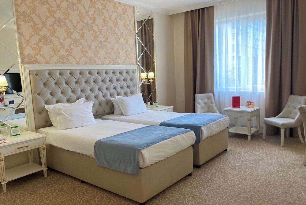 Premium Room, 2 Twin Beds - Photo 1