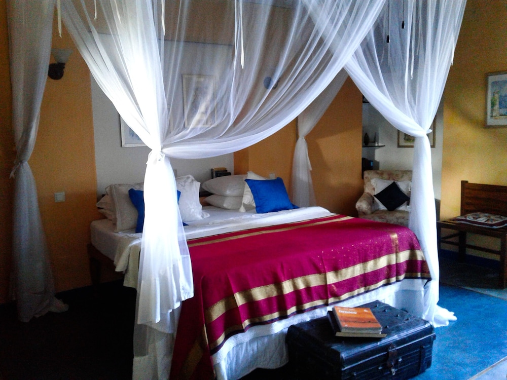 Romantic Double or Twin Room photo 2