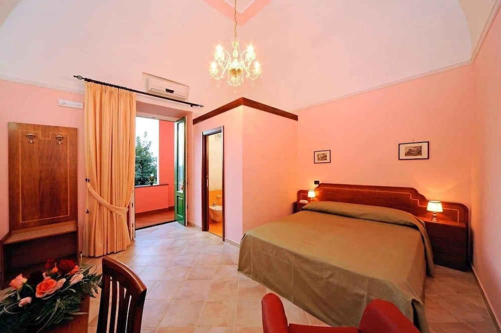 Standard Double or Twin Room, Non Smoking