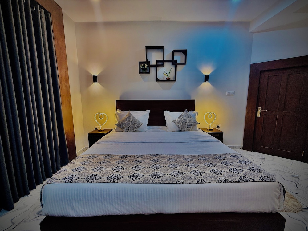 Deluxe Single Room