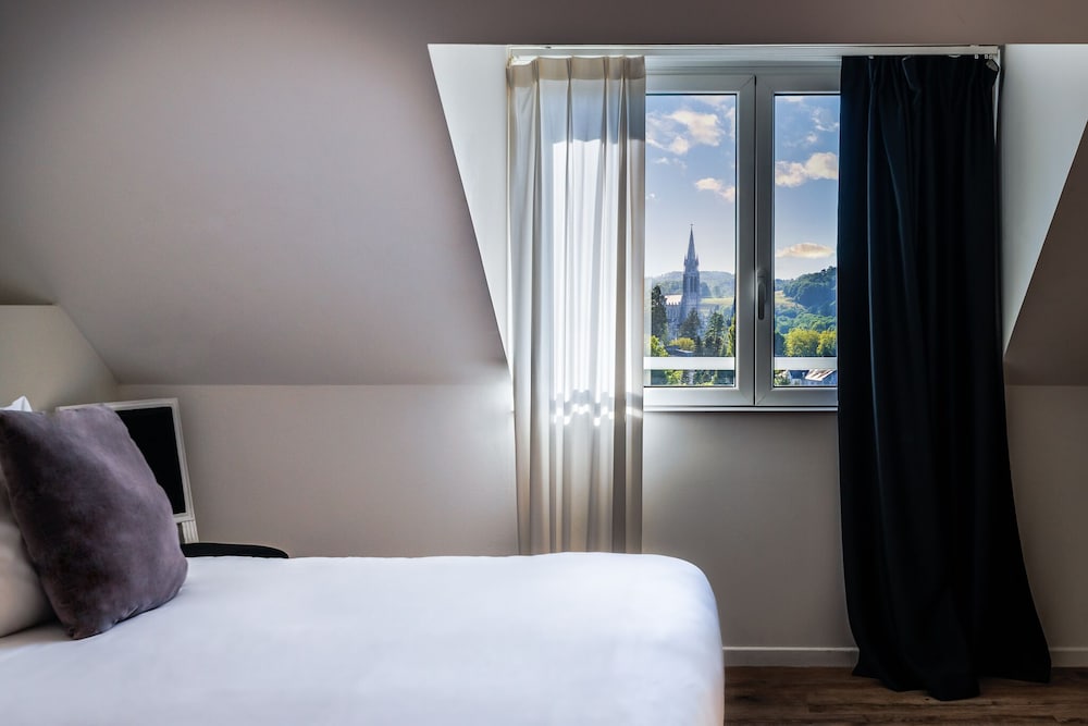 Deluxe Double Room - Photo 2