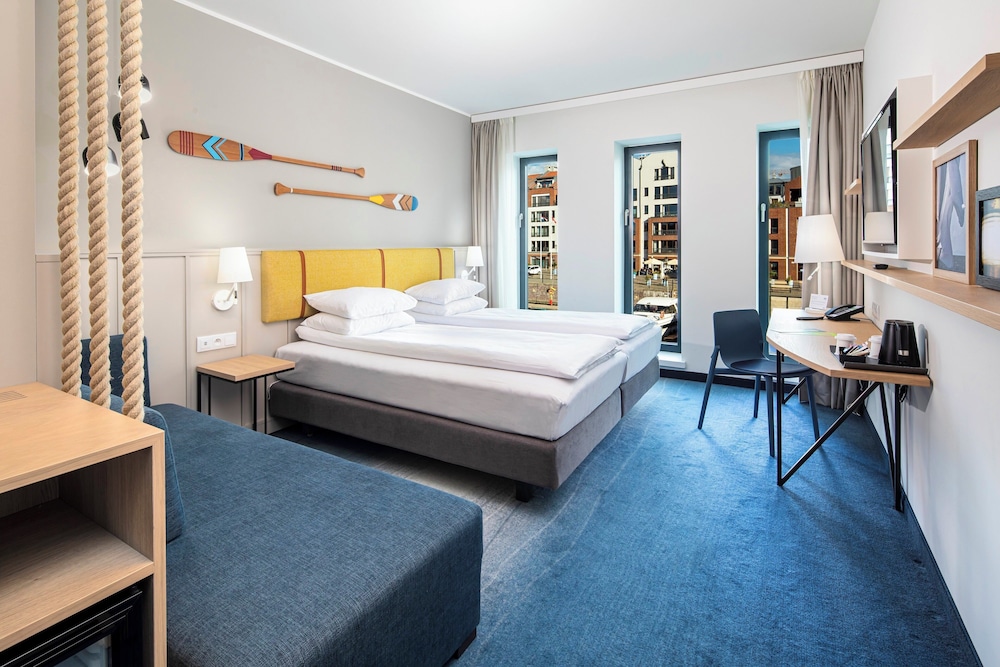 Premium Room, 2 Twin Beds, River View - Photo 7