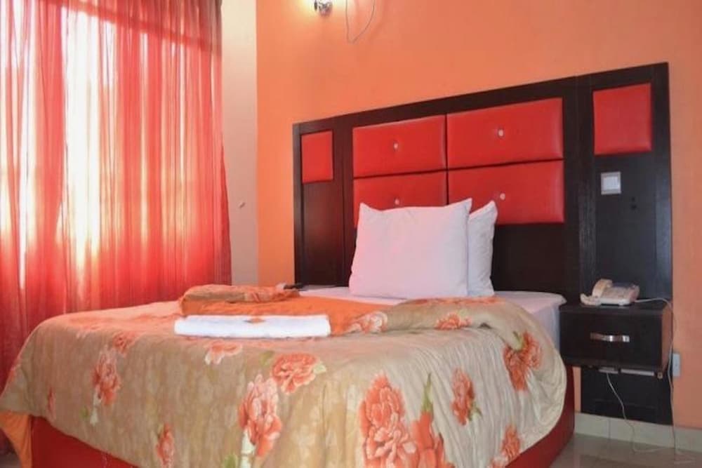 Classic Room, 1 Queen Bed
