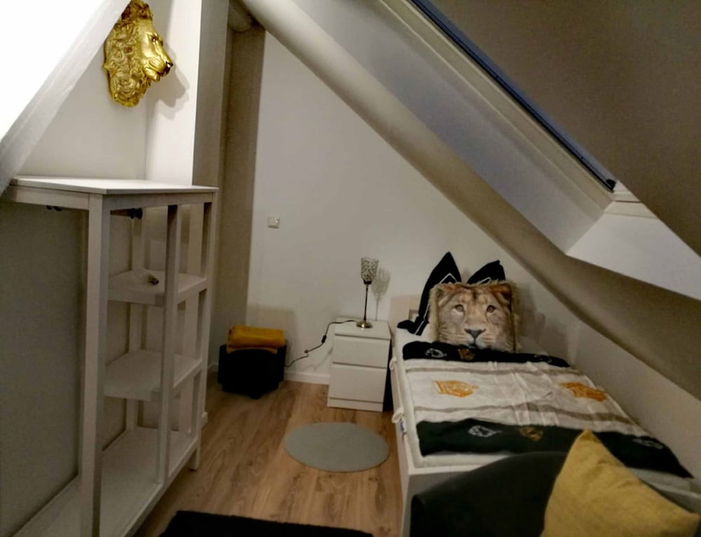 Apartment photo 2
