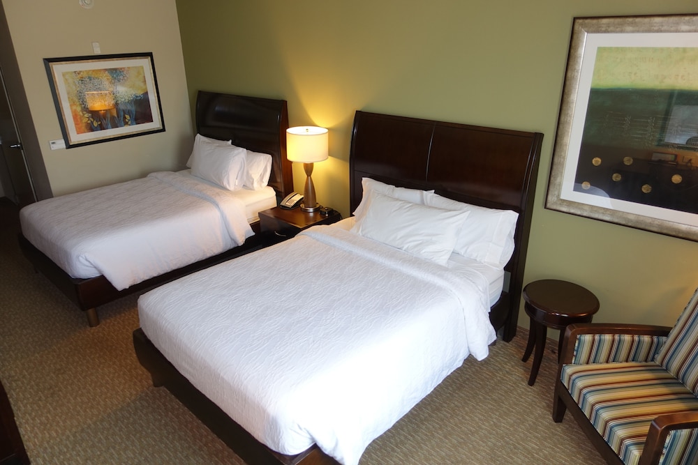 Room, 2 Queen Beds, Accessible - Photo 3
