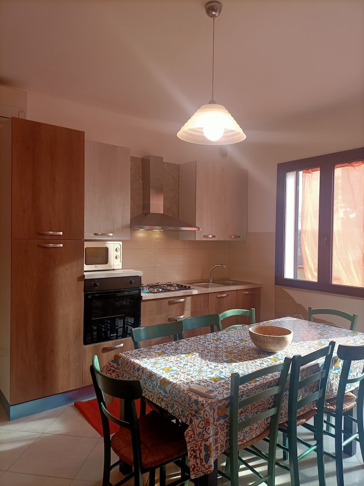 Villa Individuelle à 20m de la Mer pour Séjour et/ou Soins Thermaux Près de Taormina, Photo 12