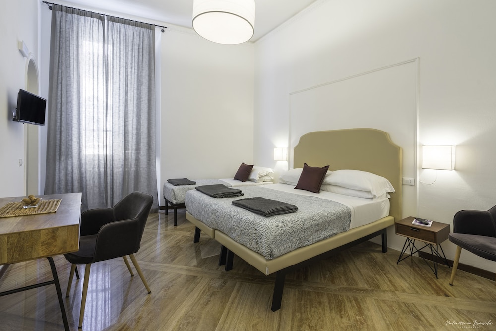 Comfort Triple Room photo 3