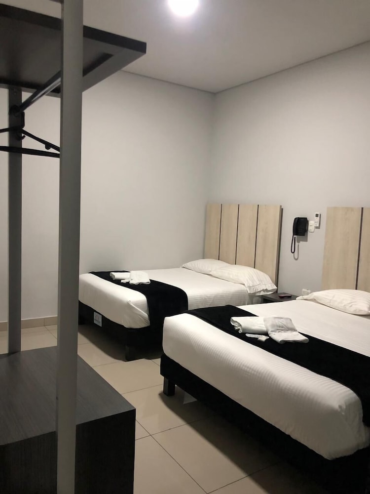 Basic Quadruple Room
