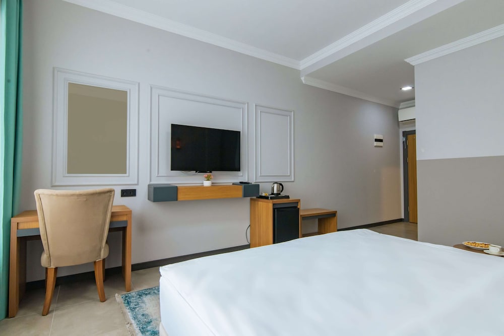 Standard Double Room - Photo 6