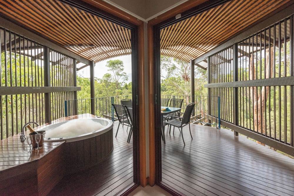 Three Bedroom Spa Villa